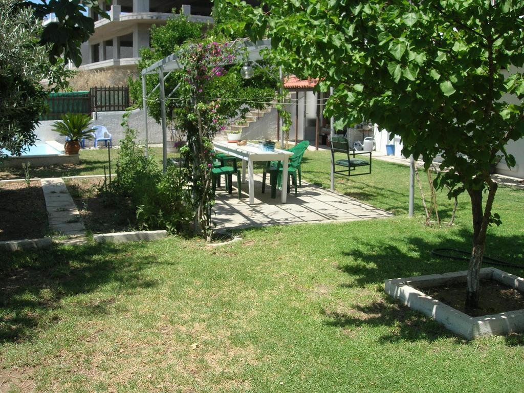 Apartment Next To The Sea In Poseidonia Posidhonía Dış mekan fotoğraf